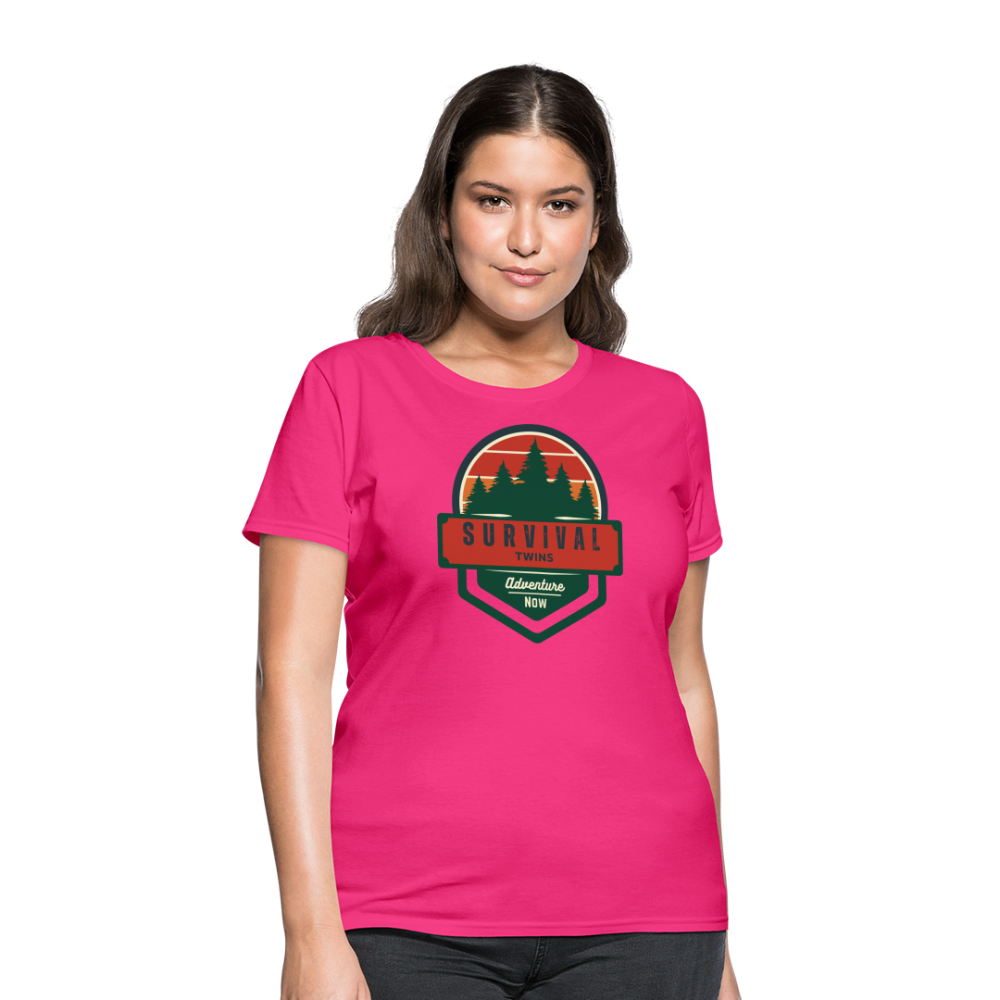 Women's T-Shirt - fuchsia